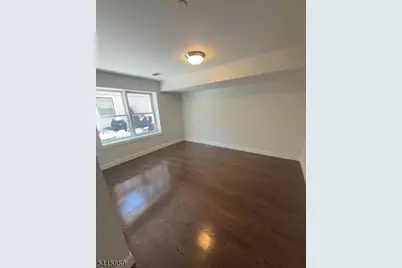 5 Gotthardt St, Newark, NJ 07105 - Photo 8