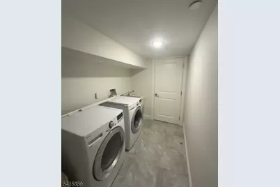 5 Gotthardt St, Newark, NJ 07105 - Photo 10