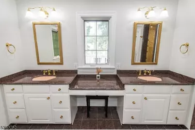 12 Ravine Rd, Verona, NJ 07044 - Photo 28