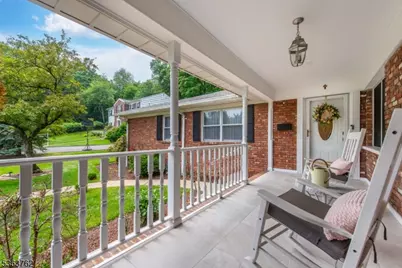 12 Ravine Rd, Verona, NJ 07044 - Photo 4