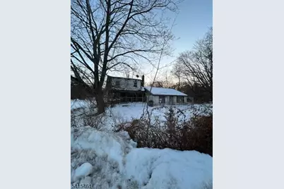 225 Woodville Rd, Millstone Township, NJ 08535 - Photo 2