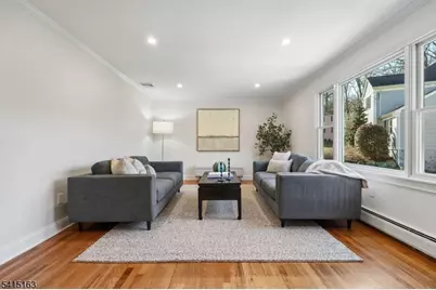 22 Brook Hollow Ln, New Providence, NJ 07974 - Photo 6