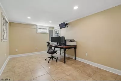 22 Brook Hollow Ln, New Providence, NJ 07974 - Photo 30