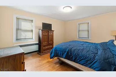 326 Eastern Pkwy, Newark, NJ 07106 - Photo 12