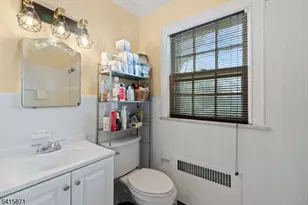 326 Eastern Pkwy, Newark, NJ 07106 - Photo 8