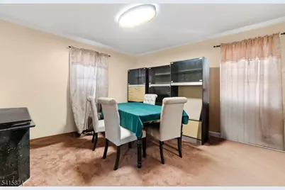 326 Eastern Pkwy, Newark, NJ 07106 - Photo 4