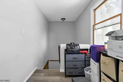 208 E Price St, Linden, NJ 07036 - Photo 18