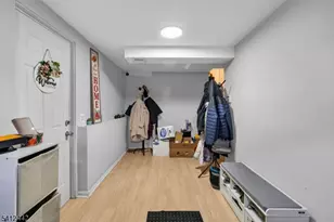 208 E Price St, Linden, NJ 07036 - Photo 8