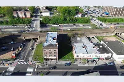 395-99 Dr Mlk Jr Blvd, East Orange, NJ 07018 - Photo 4