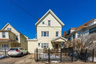 129 Sayre St, Elizabeth, NJ 07208 - Photo 1