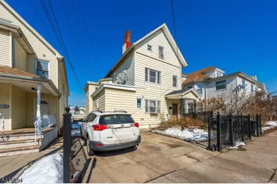 129 Sayre St, Elizabeth, NJ 07208 - Photo 2
