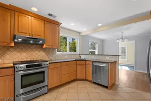 97 McCosh Rd, Clifton, NJ 07043 - Photo 10