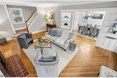 25 Burnett Ter, Maplewood, NJ 07040 - Photo 4