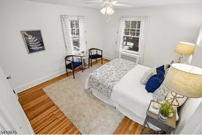 25 Burnett Ter, Maplewood, NJ 07040 - Photo 18