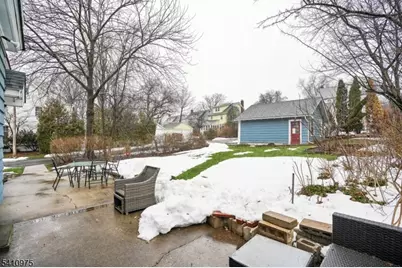 25 Burnett Ter, Maplewood, NJ 07040 - Photo 34