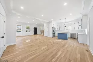 221 N Ave E, Cranford Township, NJ 07016 - Photo 18