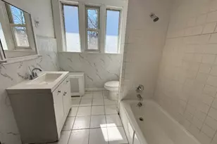 70 Warrington Pl, East Orange, NJ 07017 - Photo 8