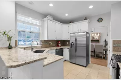 9 Hartley Ln, Bernards Township, NJ 07920 - Photo 12