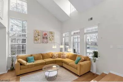 9 Hartley Ln, Bernards Township, NJ 07920 - Photo 4