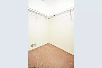 55 Canterbury Cir, Franklin Township, NJ 08873 - Photo 14