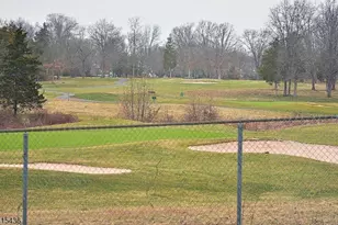 55 Canterbury Cir, Franklin Township, NJ 08873 - Photo 22