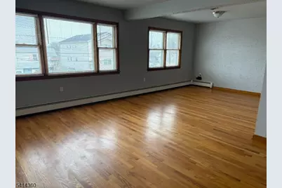 900 S Park Ave, Linden, NJ 07036 - Photo 2