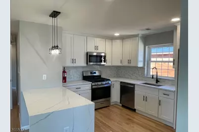 1036 Cross Ave, Elizabeth, NJ 07208 - Photo 4