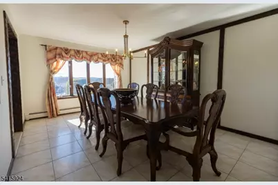 23 Carr Pl, Totowa, NJ 07512 - Photo 12