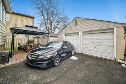 1611 Orchard Ter, Linden, NJ 07036 - Photo 30