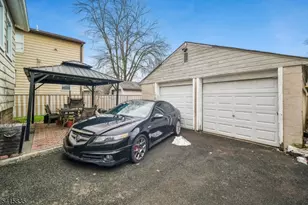 1611 Orchard Terrace, Linden, NJ 07036 - Photo 30