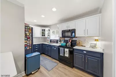 41 Comanche Ave, Rockaway Township, NJ 07866 - Photo 12