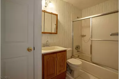 16299 Dell Pl, Stanhope, NJ 07874 - Photo 8