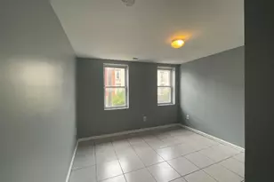 87 1st St, Elizabeth, NJ 07206 - Photo 2