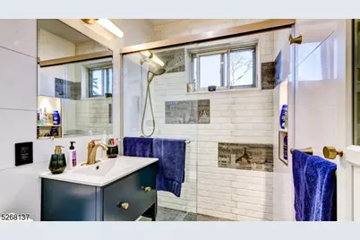 1504 W Terrace Cir #4, Teaneck Township, NJ 07666 - Photo 16