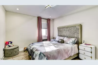 1504 W Terrace Cir #4, Teaneck Township, NJ 07666 - Photo 18