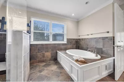 12 Sentinel Dr, Bernards Township, NJ 07920 - Photo 20