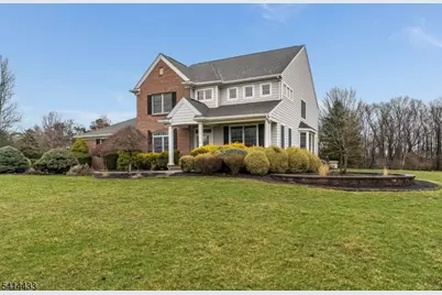 4 Fox Chase Turn, Union Township, NJ 08867 - Photo 2