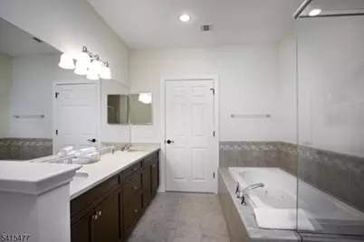 545 Morris Ave #219, Summit, NJ 07901 - Photo 6