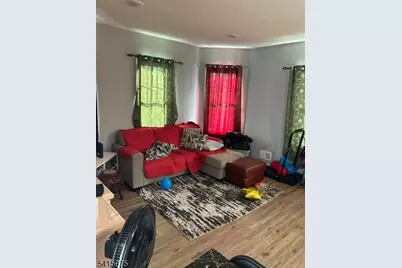 421 Magie Ave, Elizabeth, NJ 07208 - Photo 4