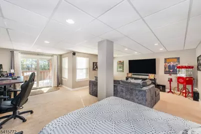 4607 Patterson St, Bridgewater, NJ 08807 - Photo 20