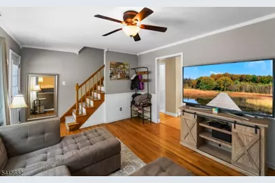 27 Condict Rd, Roxbury Township, NJ 07850 - Photo 4