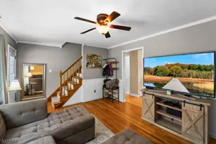 27 Condict Rd, Roxbury Township, NJ 07850 - Photo 4