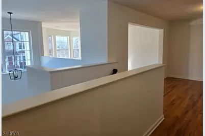 40 Forest Dr, Piscataway Township, NJ 08854 - Photo 8