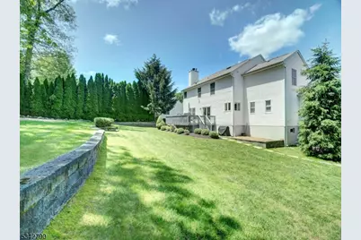 37 Fox Chase Ln, Roxbury Township, NJ 07852 - Photo 4