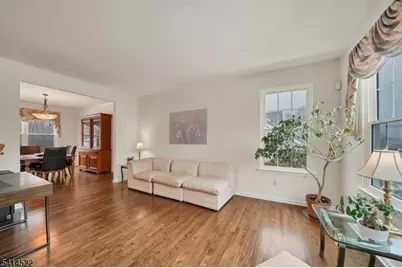 5 Candour Ct, Washington Township, NJ 07853 - Photo 14