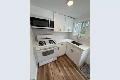 638 Spring Valley Rd #1, Harding Township, NJ 07960 - Photo 2