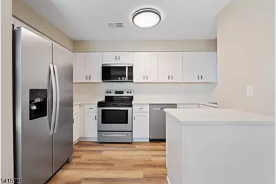 3 Augusta Dr, Clinton Township, NJ 08801 - Photo 6