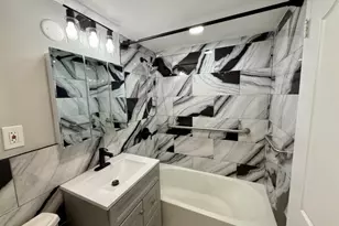 60 Parkway Dr, East Orange, NJ 07017 - Photo 10