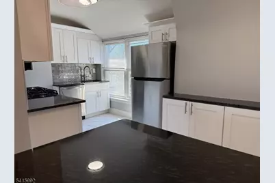 160 Gordonhurst Ave #A32, Montclair, NJ 07043 - Photo 2