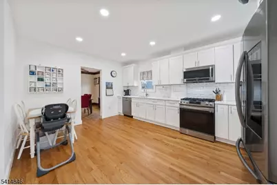 1272 Robinson Ter, Union Township, NJ 07083 - Photo 8